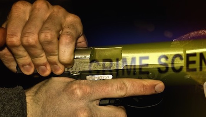 Huffington Post offer $25,000 to anyone who can prove that Orlando shooting was a false flag