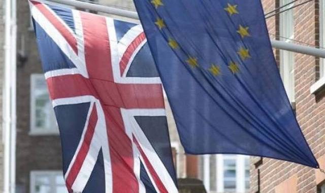 World Stocks In Freefall Following Britain's Exit From EU