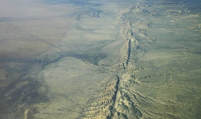 Sections Of California Rising & Sinking Around The San Andreas Fault