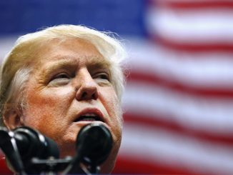 Trump accuses Obama of supporting ISIS