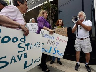 Foodstamp system in America goes down, creating chaos