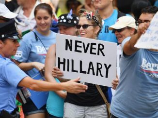 Police Clash With Bernie Sanders Supporters