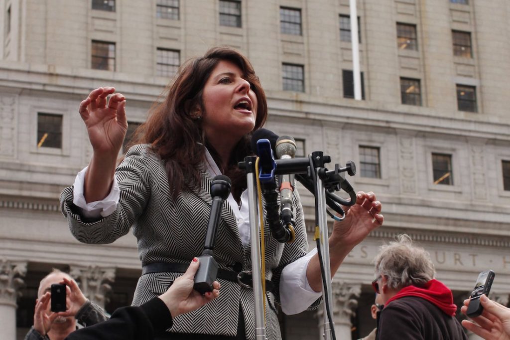 Former Clinton associate exposes fake mainstream news agenda