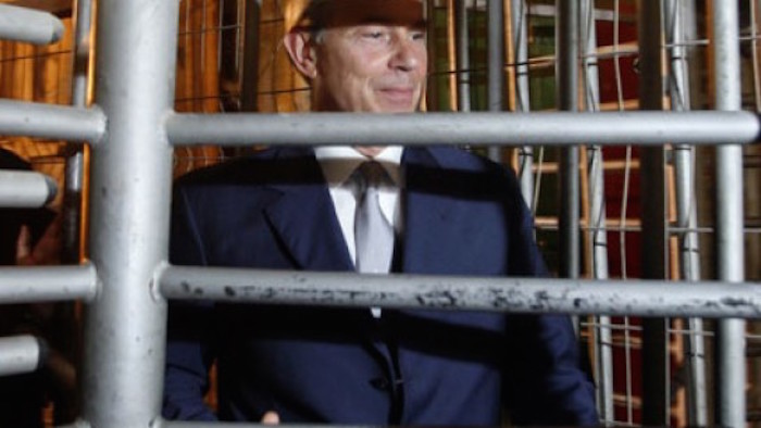 Thousand of British citizens fund legal case against former PM Tony Blair