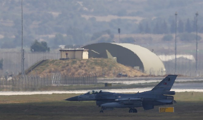 Rumors Of Coup Attempt As Forces Surround NATO’s Incirlik Air Base