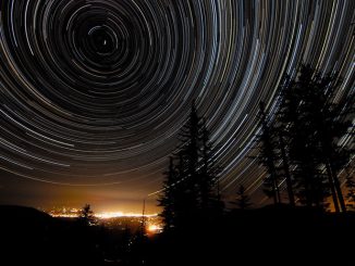 A pole shift will trigger worldwide mega earthquakes on July 29 that will reduce countries to rubble and usher in the apocalypse according to a shock video that is going viral all around the world.