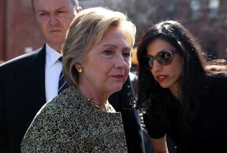 Huma Abedin says that Hillary Clinton is often confused and unable to walk