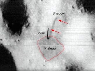 UFO expert released photographic evidence of alien base on the moon in NASA photo