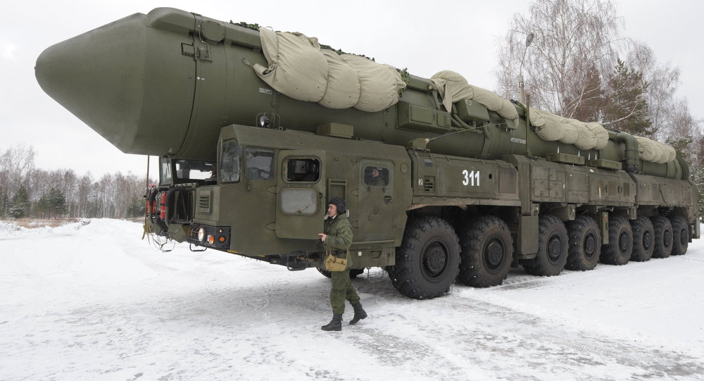 Russia Plans To Deploy Thermonuclear ICBMs To Border