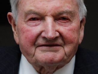 David Rockefeller breaks the world record for having the most heart transplants aged 101