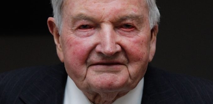 David Rockefeller breaks the world record for having the most heart transplants aged 101