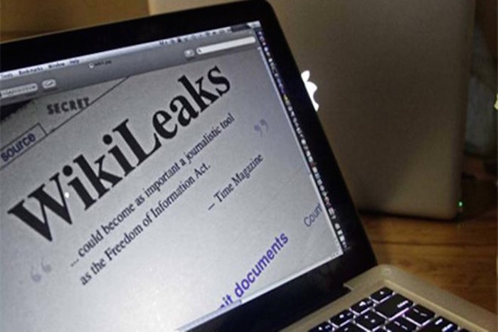 CNN told viewers it is illegal for them to read WikiLeaks emails, but it is OK for them to let the network tell them what is in them.