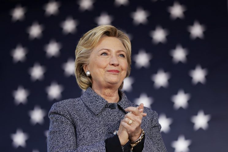 Hillary Clinton Announces ‘National Service Reserve’ For Millennials
