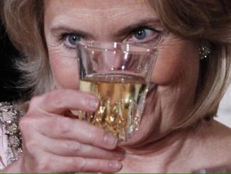 Hillary Clinton spent a whole afternoon drunk and unresponsive while her campaign staff tried to reach her, a new WikiLeaks email reveals.