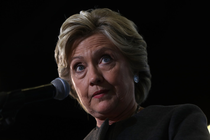 Electoral college voters refuse to vote for Hillary Clinton