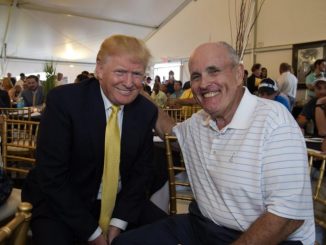 Rudy Giuliani Says Obama Shouldn’t Pardon Hillary Clinton