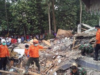 Nearly 100 Dead After 6.5 Earthquake Strikes Indonesia