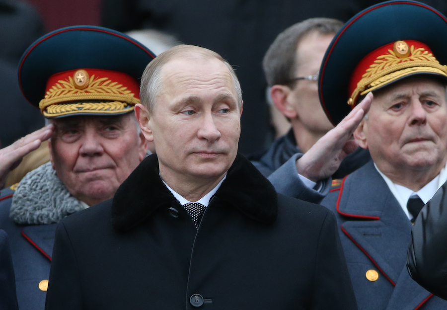 Vladimir Putin puts Russian military on full alert as Obama issues 'christmas threat'