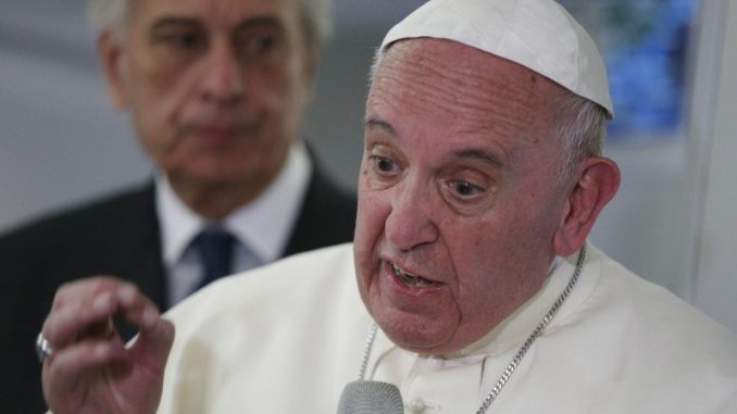 Pope Francis has launched a vicious, scathing attack on American alternative media, labelling them "sh*t eaters.”