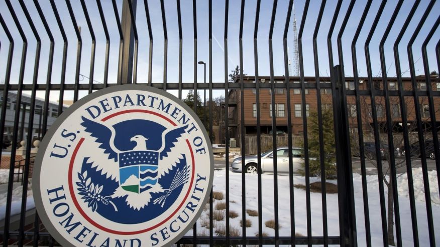 DHS borders 'wide open' as top leaders quit en masse