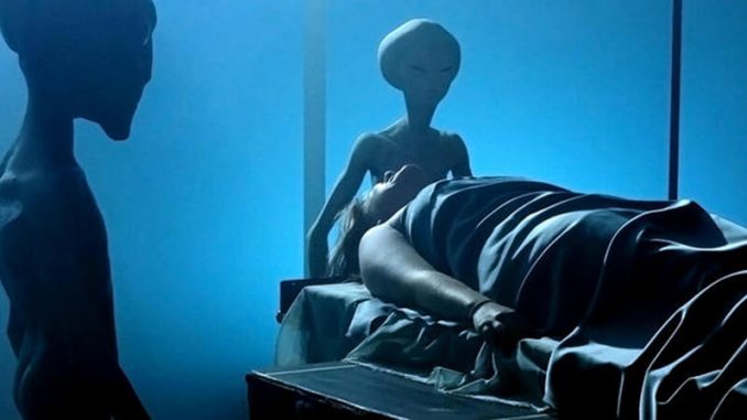 Alien abductee reveals the truth about extraterrestrials