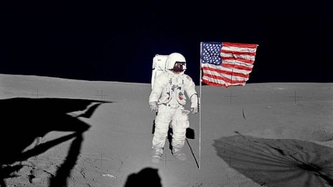 Apollo Astronaut claims that peaceful aliens prevented a war between U.S. and Russia