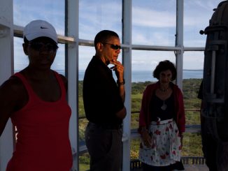 Barack Obama secretly leads 'shadow government' to overthrow President Trump