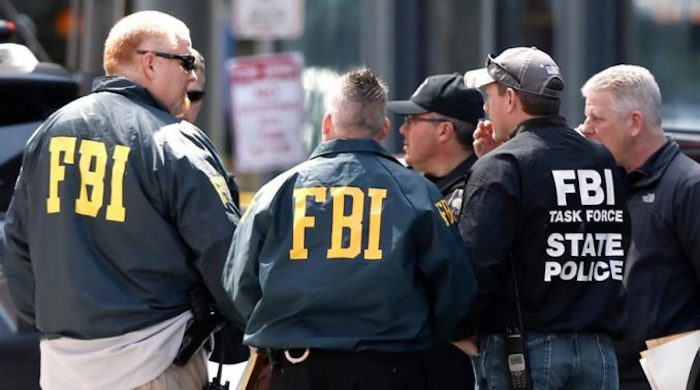 FBI investigate US police force pedophile ring