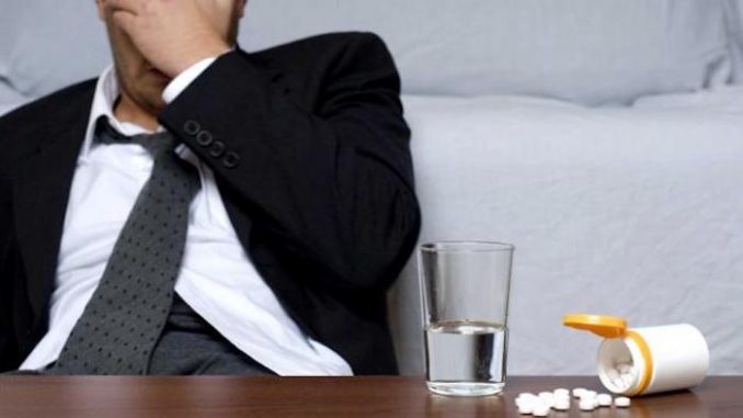 GlaxoSmithKline lawsuit reveals that antidepressants increase suicide risk by 800%