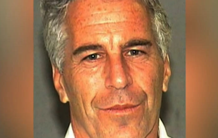 Convicted pedophile Jeffrey Epstein threatens alternative media website with lawsuit