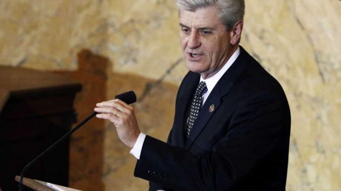 Mississippi has become the first state to ban sanctuary cities, ensuring that local governments will help the Trump administration enforce immigration law.