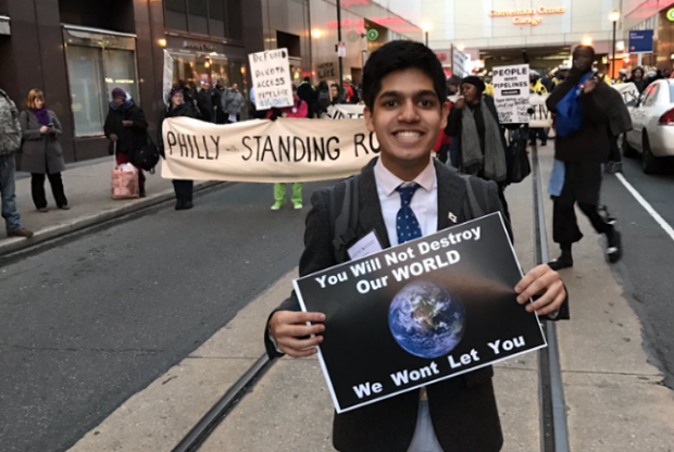 18-year-old high school boy, Ziad Ahmed, got accepted to the prestigious Stanford University by writing #BlackLivesMatter 100x on application.