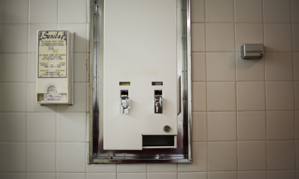 US university to provide tampons in male bathroom's