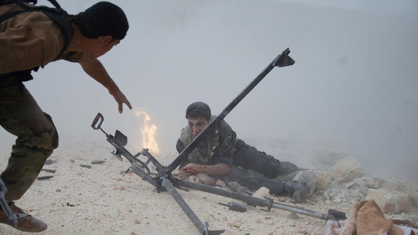 US attacks Syrian government forces, helping ISIS in the process