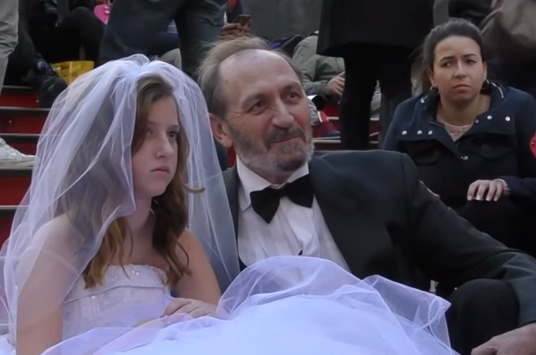 Chris Christie allows pedophiles to marry children