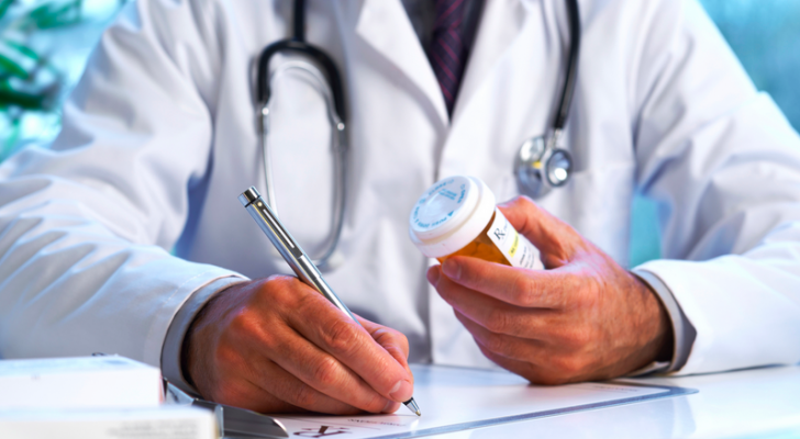 Journal Of American Medical Association concludes that FDA drugs are dangerous