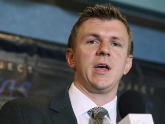 Journalist to hand evidence of voter fraud to President Trump