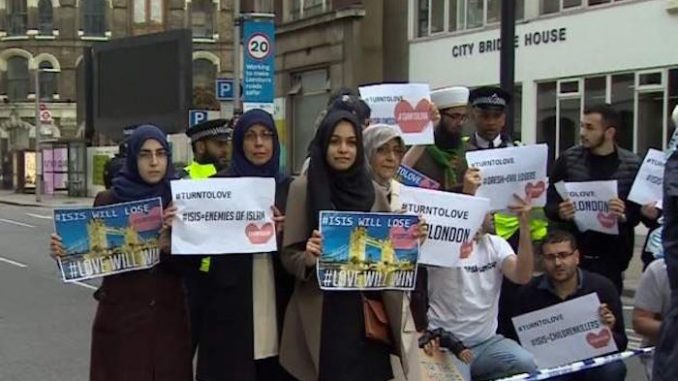 CNN fake muslim protests against London Bridge attack