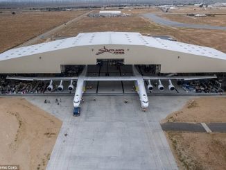 largest airplane