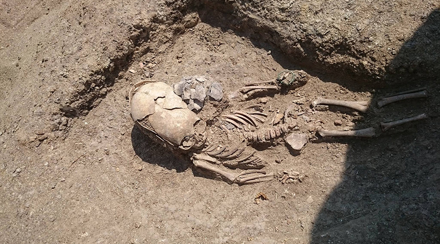 Remains of an alien child skeleton unearthed in Crimea