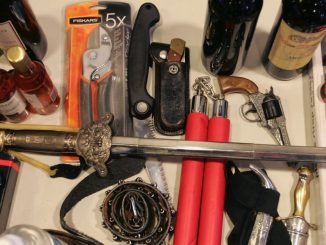 New law gives permission for Islamists to carry swords around in Texas