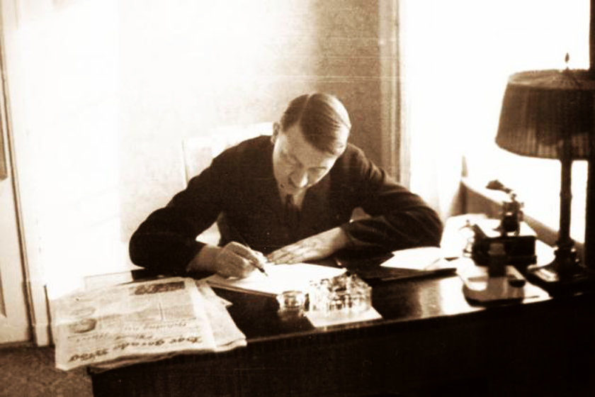 Unpublished Hitler book discovered, entitled 'New World Order'