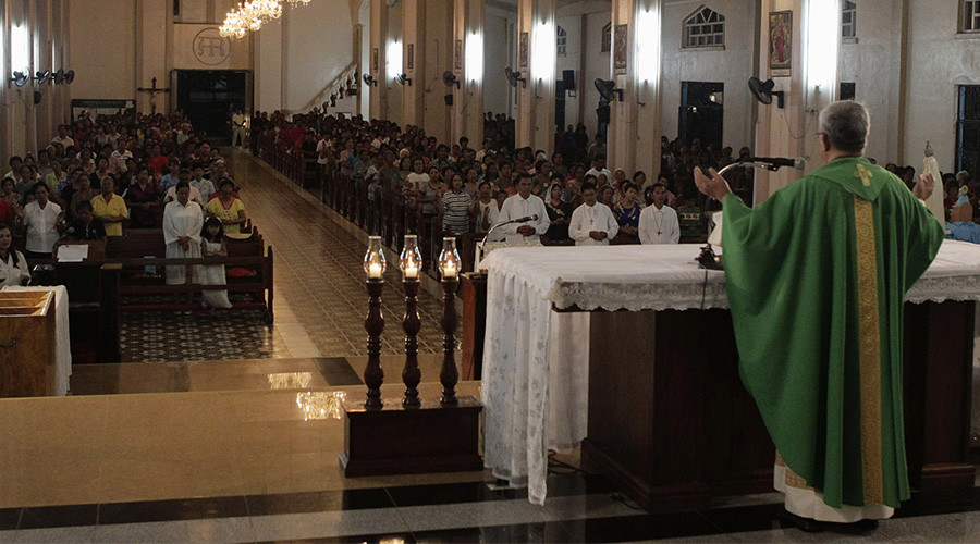 Vatican priest rapes 13 year old girl in Motel room