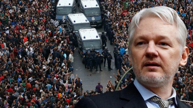 WikiLeaks founder Julian Assange believes the upcoming Catalonia independence referendum will create "a new 7.5 million nation or civil war".