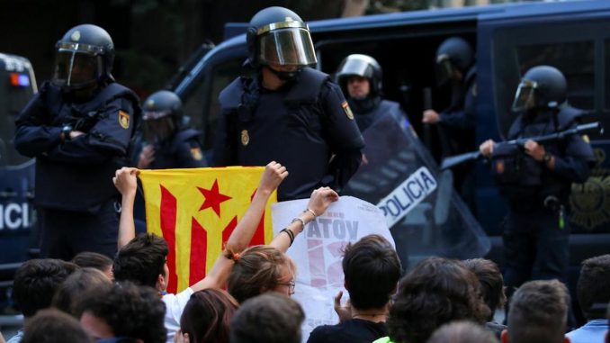 Spanish police block Catalan independence vote