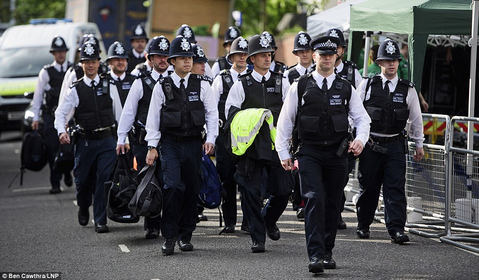 British police arrest thousands of citizens for being offensive online