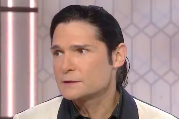 Corey Feldman says he is prepared to risk his life and name Hollywood pedophiles