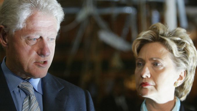 Elites prepare to throw the Clinton's under the bus