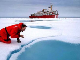 400 scientific papers published in the last nine months has provided irrefutable evidence that man-made global warming doesn't exist. 