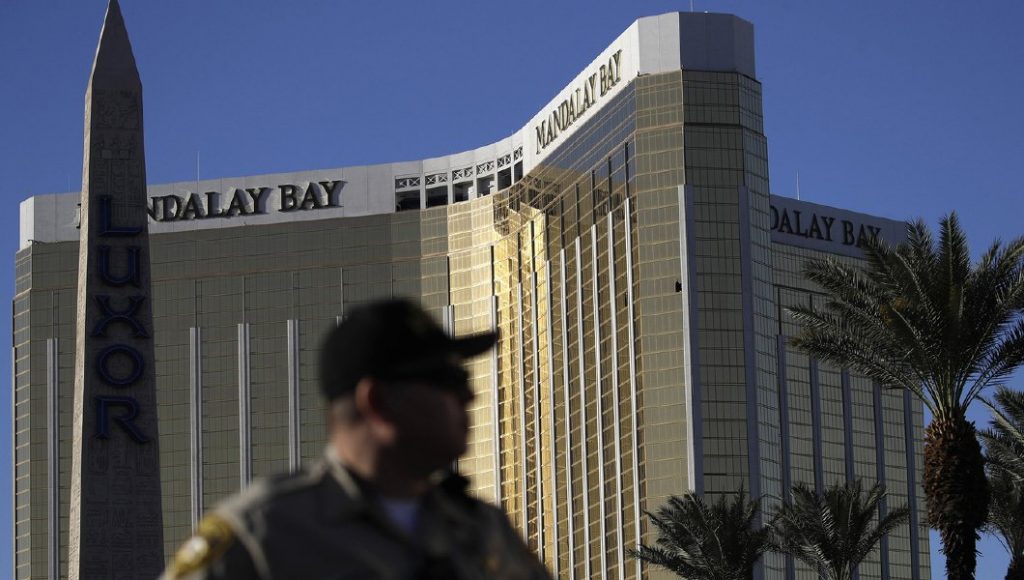 Eyewitness claims he saw multiple gunmen on the ground ten minutes before Las Vegas massacre